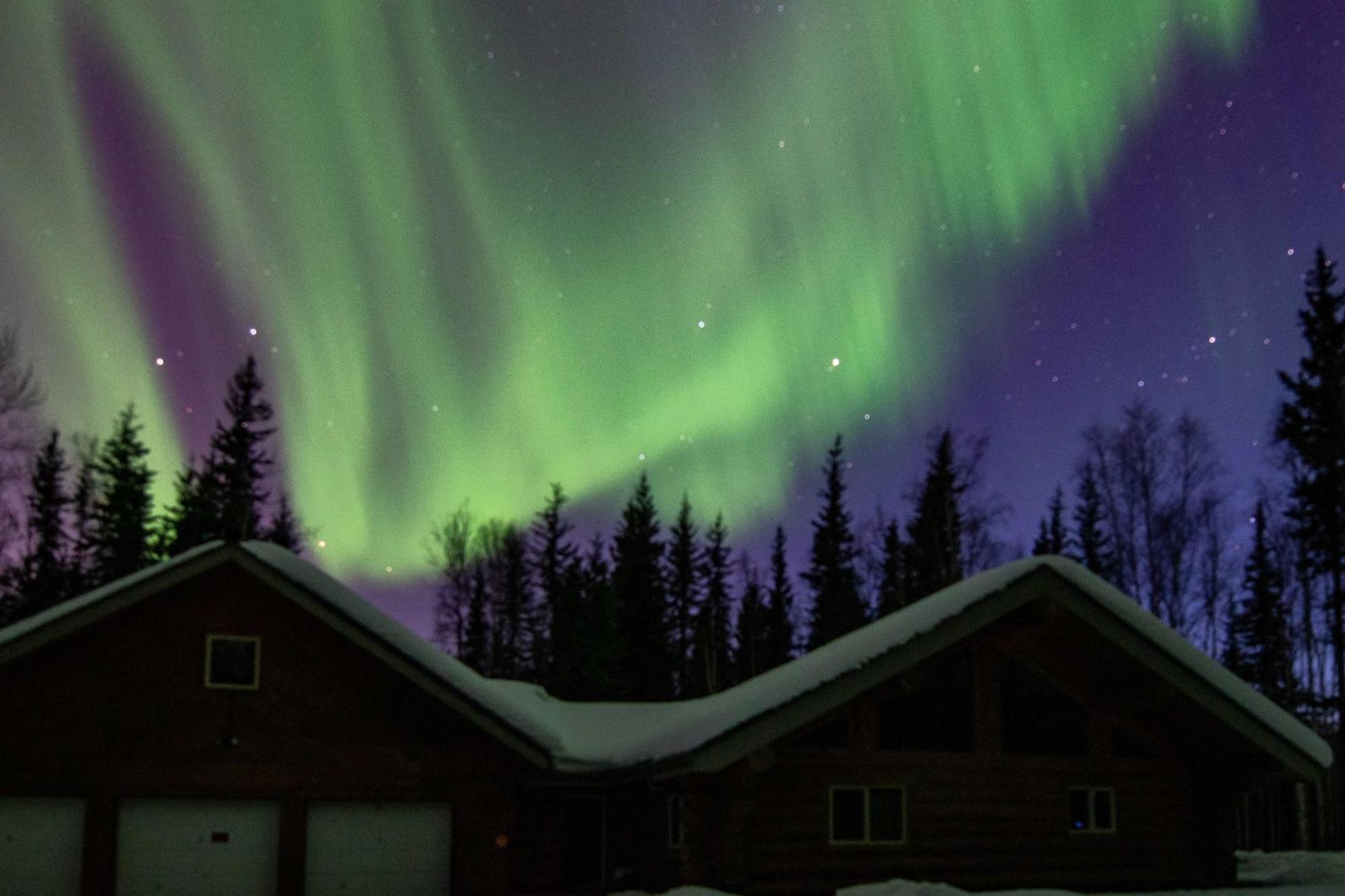Riverside Log Cabin On-Site Aurora Viewing! North Pole Esterno foto
